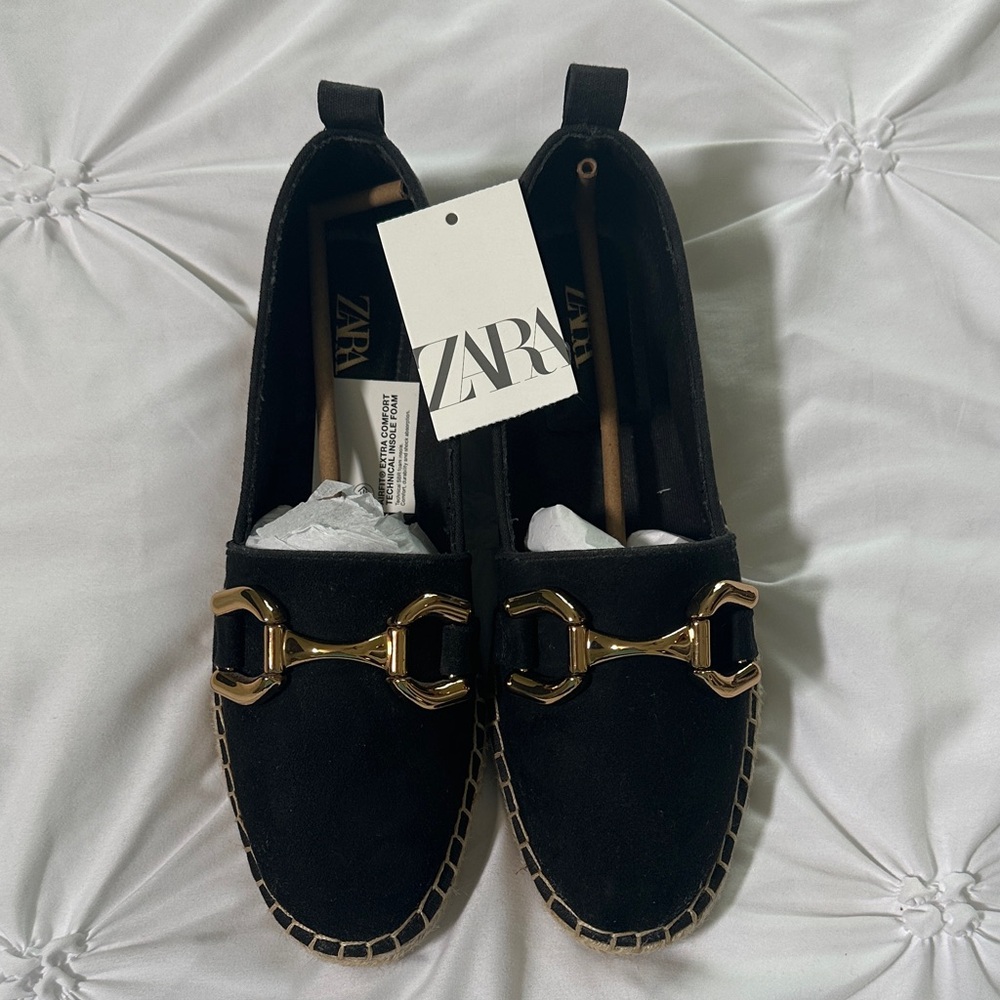 Zara Elegant Black Flats with Gold Detailing